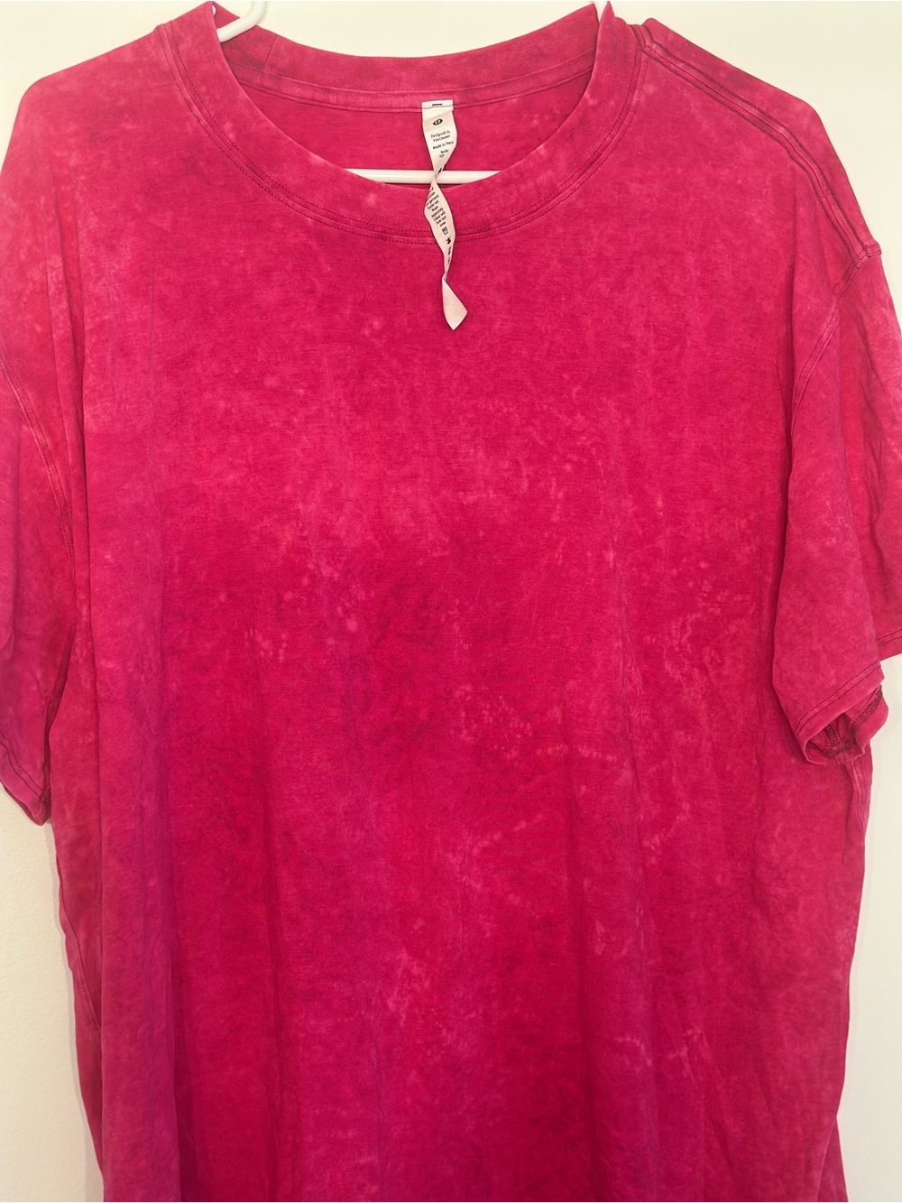 lululemon athletica Short Sleeve Tee - Magenta - Picture 5 of 5